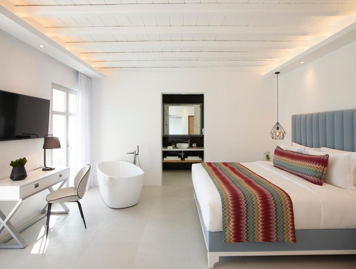 Epic Blue Mykonos Hotel Houlakia  ภายนอก รูปภาพ